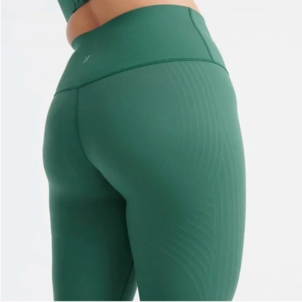 ✨NWT Knix 2 piece High-Rise Legging + Good to Go High-Neck Bra - Picture 3 of 10